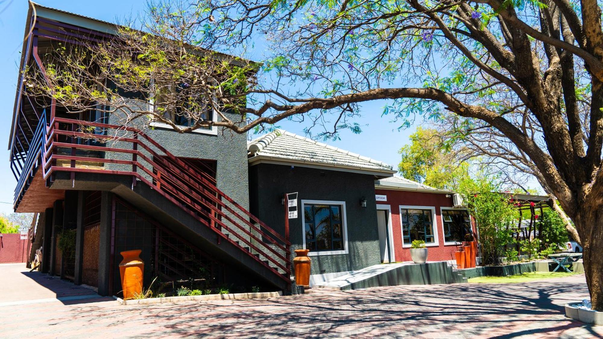 Windhoek Gardens Boutique Hotel Exteriör bild