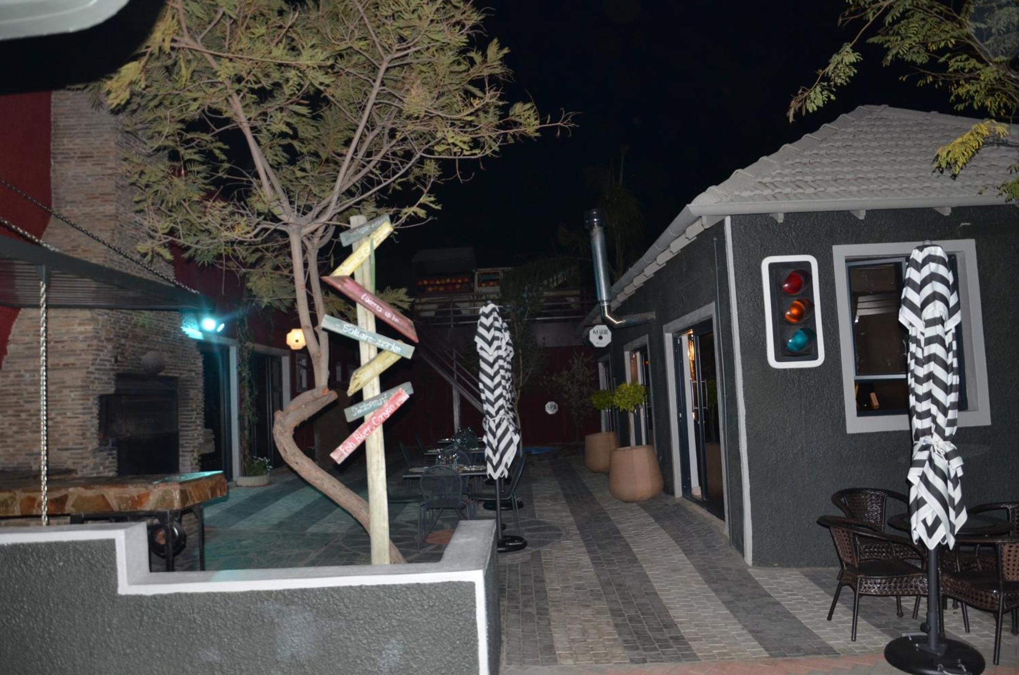 Windhoek Gardens Boutique Hotel Exteriör bild